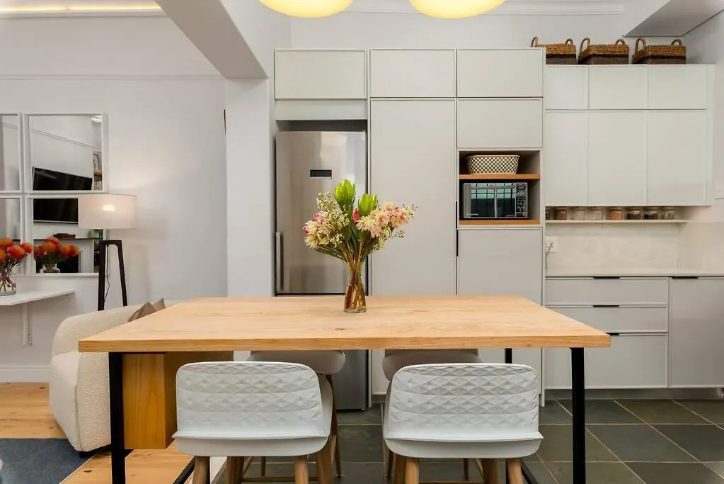 Trendy Heritage Home In Woodstock Le Cap Hébergement de vacances